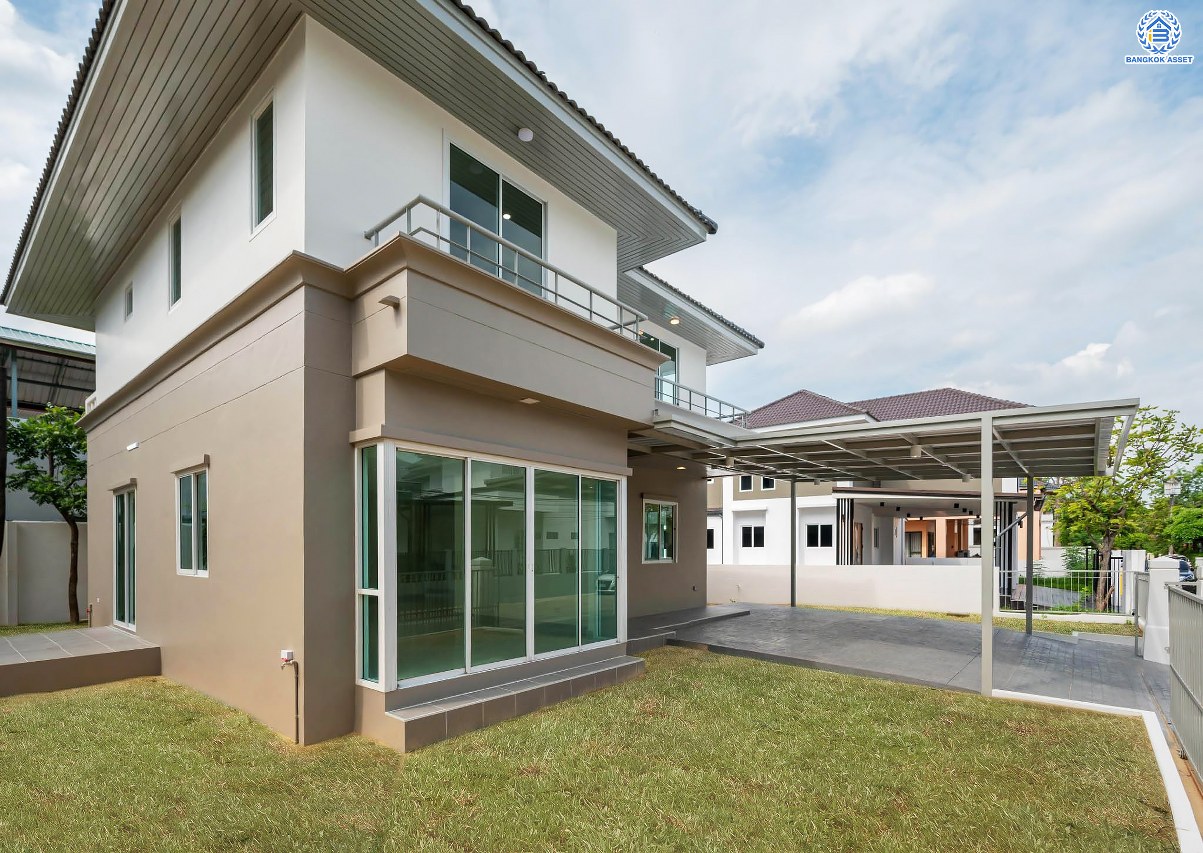 บ้านมือสองตกแต่งใหม่ โครงการ บ้านพิมาน ปิ่นเกล้า-กาญจนาภิเษก เนื้อที่ 103 ตร.ว. ฟังก์ชัน 4 ห้องนอน 3 ห้องน้ำ 1 ห้องอเนกประสงค์ จอดรถได้ 2 คัน บนทำเลเดินทางสะดวก ติดถนนกาญจนาภิเษก เชื่อมต่อหลายเส้นทาง ใกล้ทางด่วน "กาญจนาภิเษก" รถไฟฟ้า "สถานีหลักสอง" และเดอะมอลล์บางแค